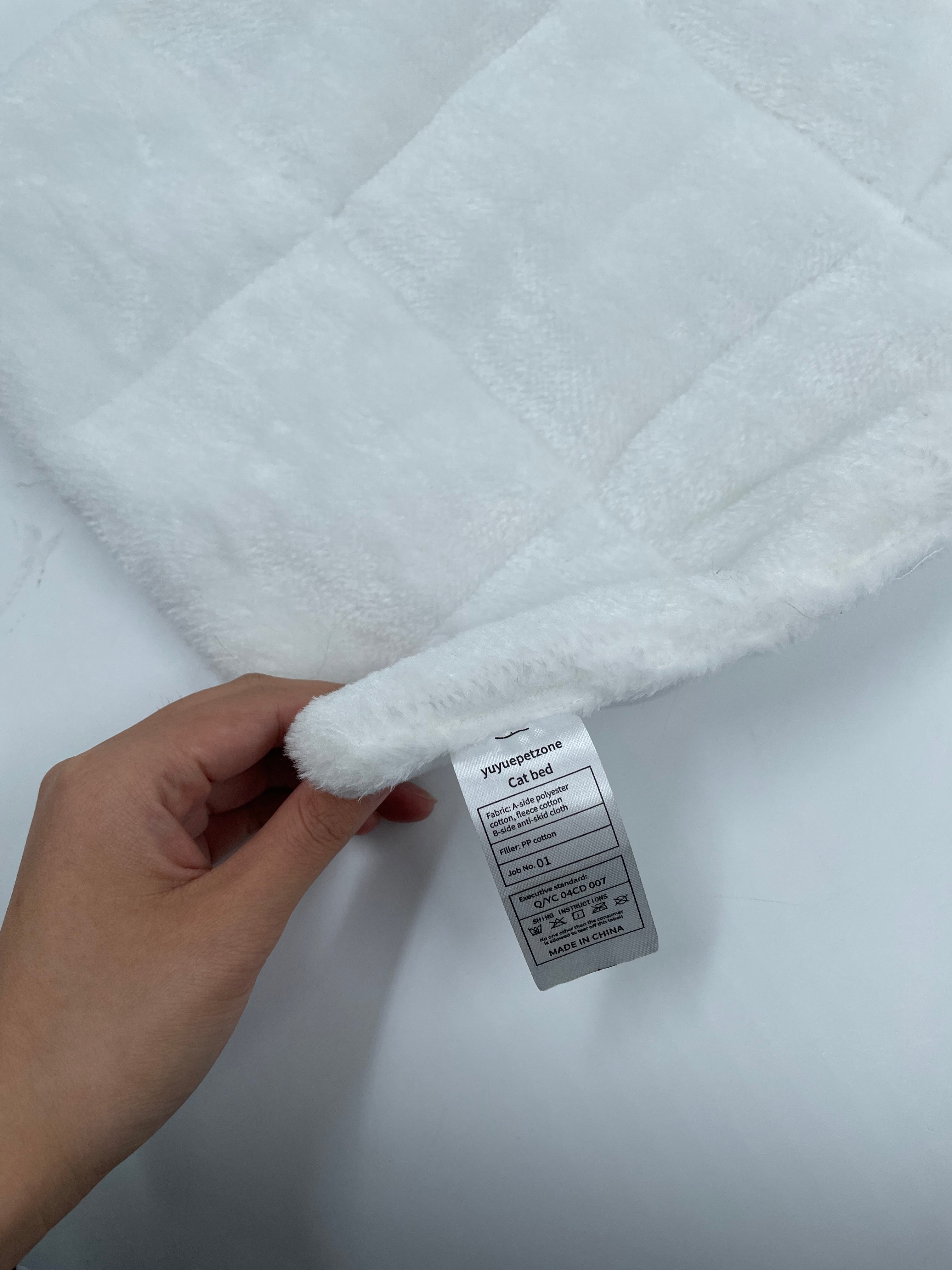 yuyuepetzone warm cat and dog bedding in winter